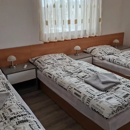 Eroplan * ルジョムベロク